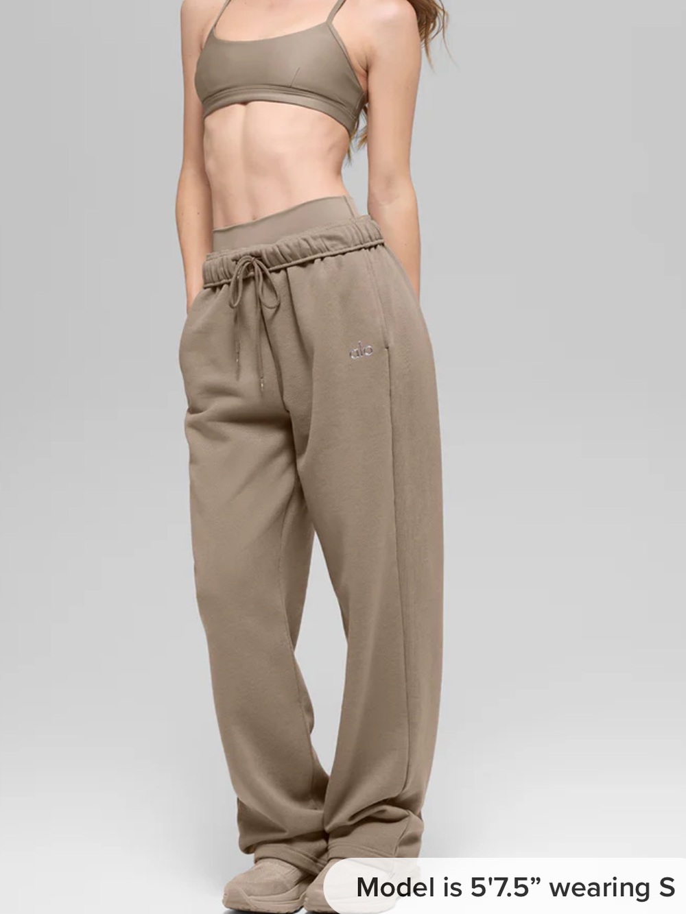 ALO ‘Accolade’ Straight Leg Sweatpants - Picture 4 of 13